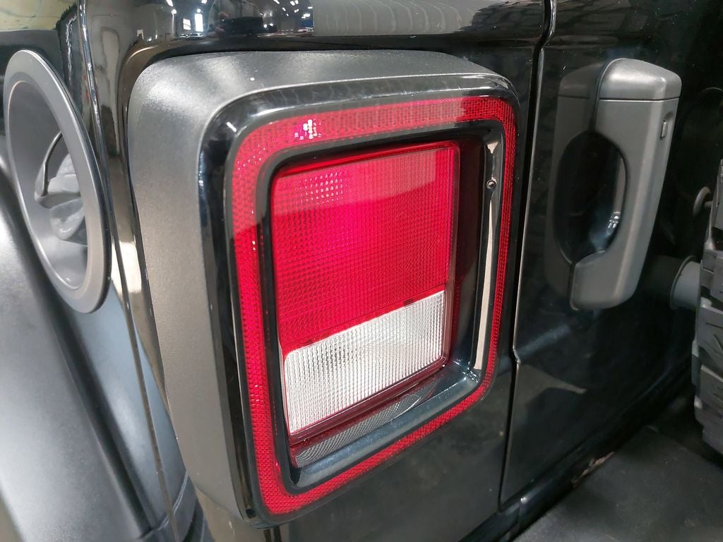 2022 Jeep Wrangler Sport S