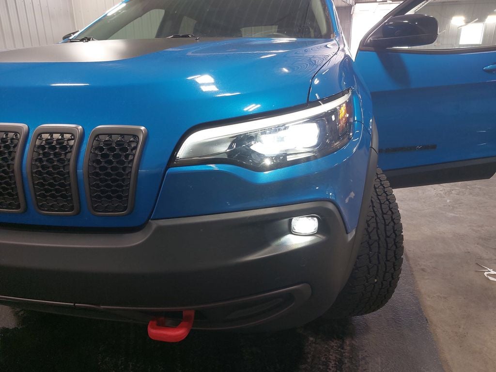 2023 Jeep Cherokee Trailhawk