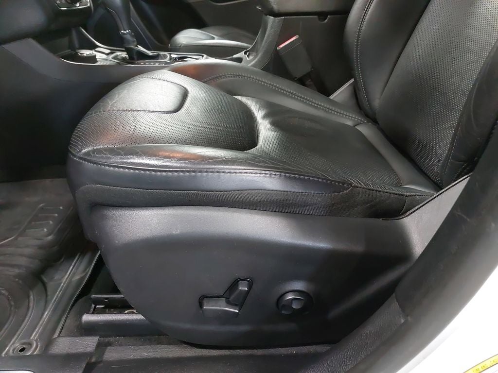 2019 Jeep Cherokee Overland