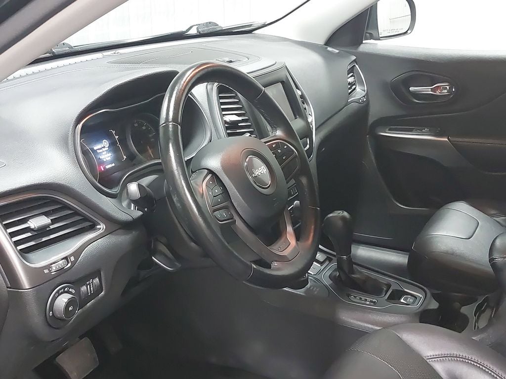 2021 Jeep Cherokee Latitude Lux