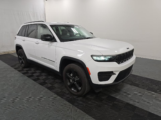 2023 Jeep Grand Cherokee Altitude X