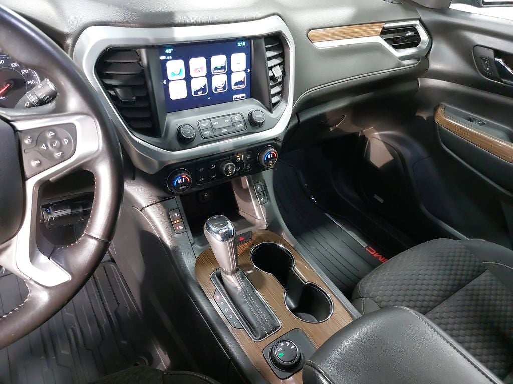 2018 GMC Acadia SLE-2