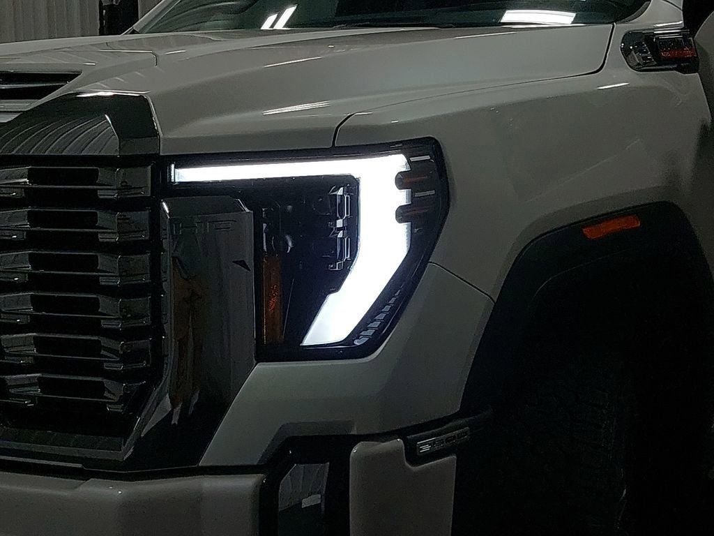 2025 GMC Sierra 2500HD Denali