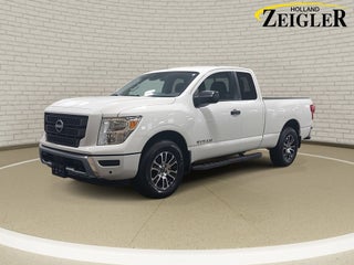 2024 Nissan Titan SV