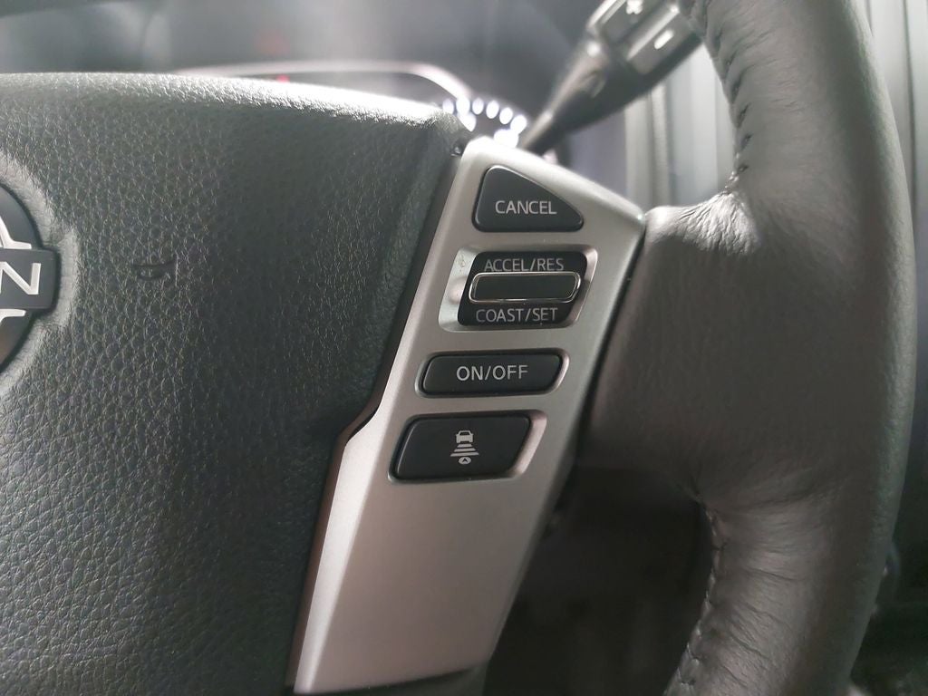 2024 Nissan Titan SV