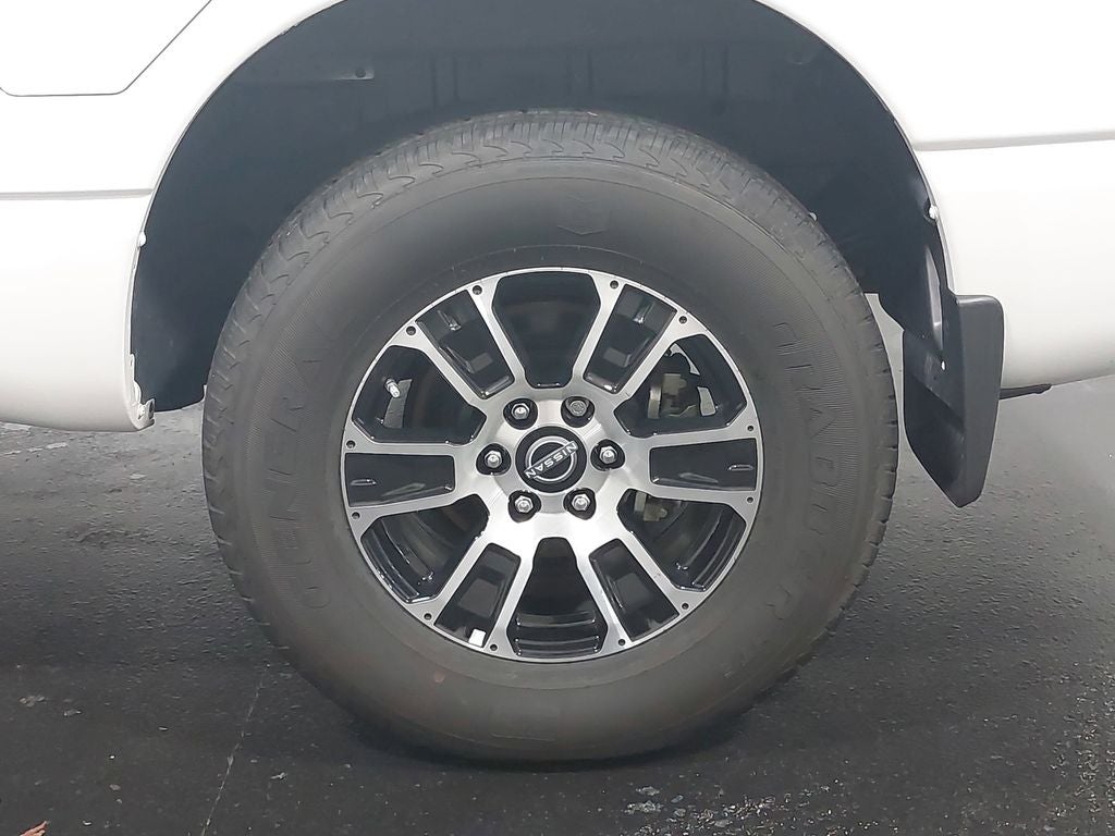 2024 Nissan Titan SV