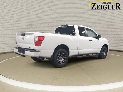 2024 Nissan Titan SV
