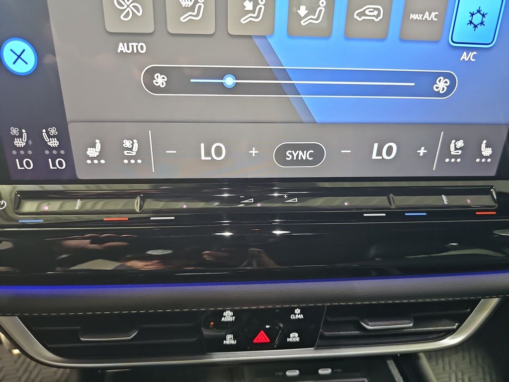 2026 Volkswagen Atlas Cross Sport SEL Premium R-Line