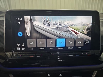 2026 Volkswagen Atlas Cross Sport SEL Premium R-Line