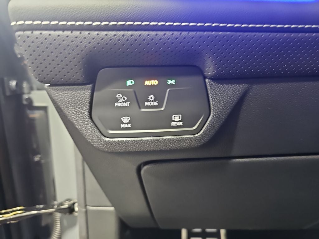 2026 Volkswagen Atlas Cross Sport SEL Premium R-Line