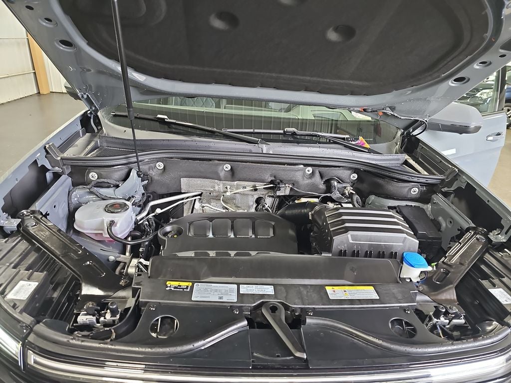 2026 Volkswagen Atlas Cross Sport SEL Premium R-Line