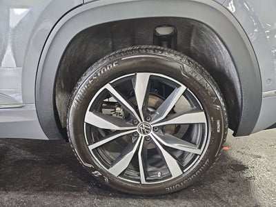 2026 Volkswagen Atlas Cross Sport SEL Premium R-Line