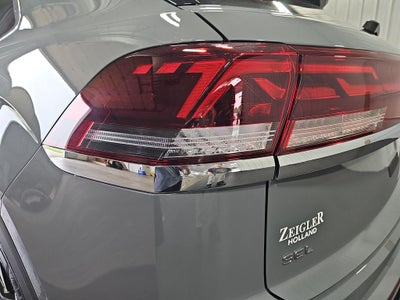 2026 Volkswagen Atlas Cross Sport SEL Premium R-Line