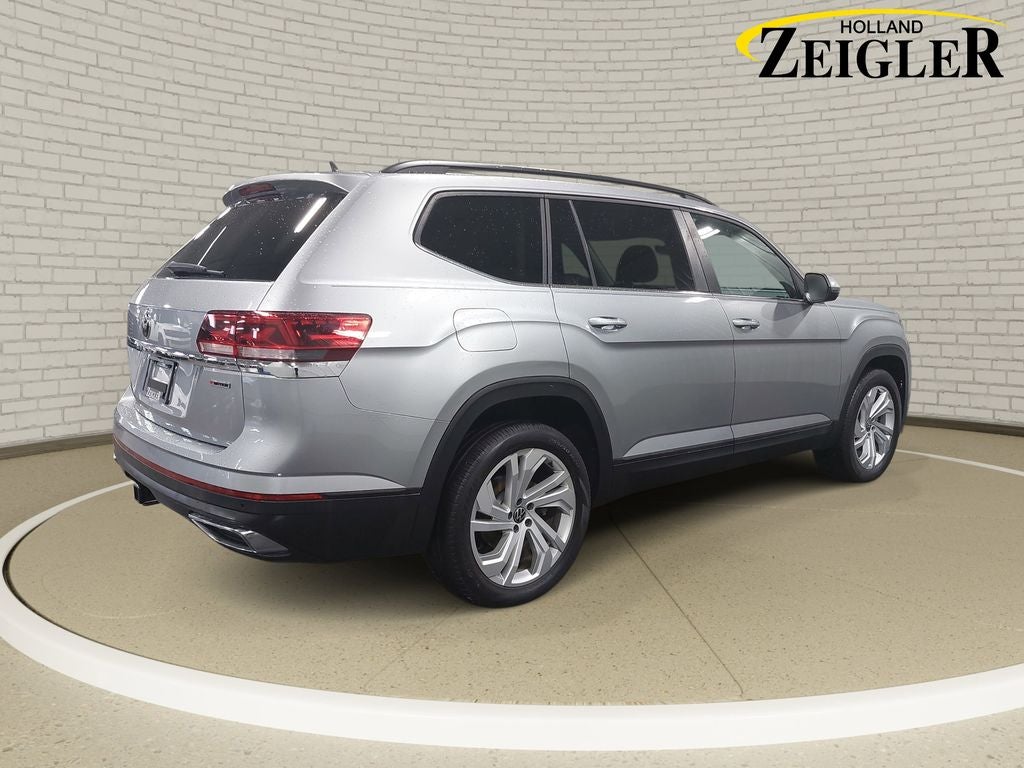 2022 Volkswagen Atlas 3.6L V6 SE w/Technology