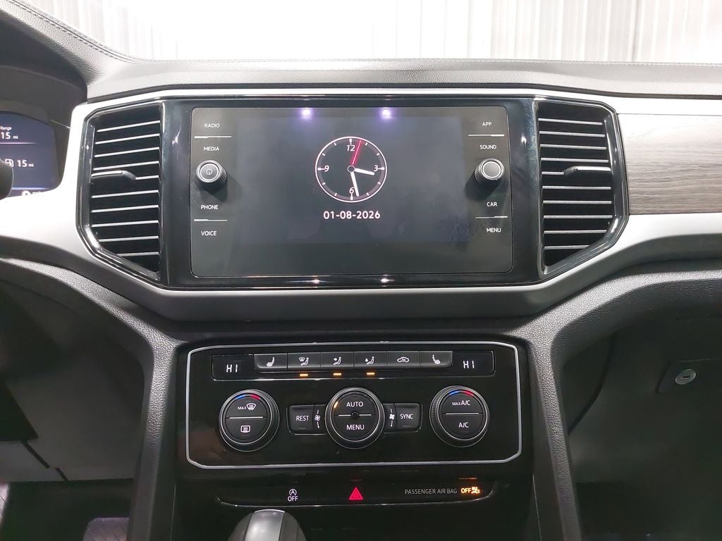 2022 Volkswagen Atlas 3.6L V6 SE w/Technology