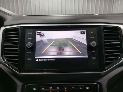 2022 Volkswagen Atlas 3.6L V6 SE w/Technology