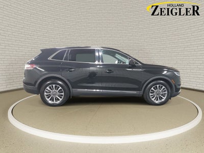 2022 Lincoln Nautilus Reserve