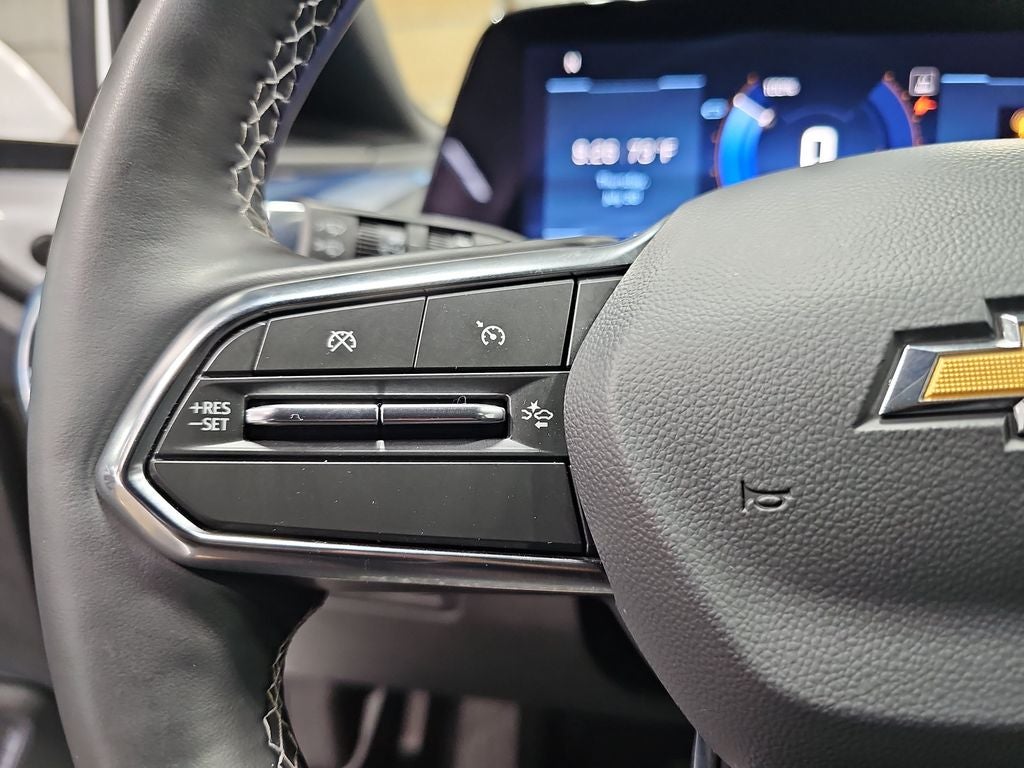2025 Chevrolet Equinox EV LT