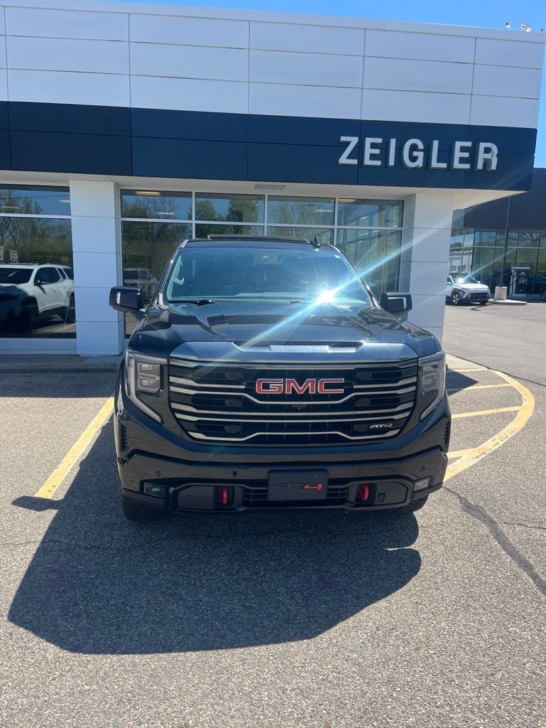 2022 GMC Sierra 1500 AT4