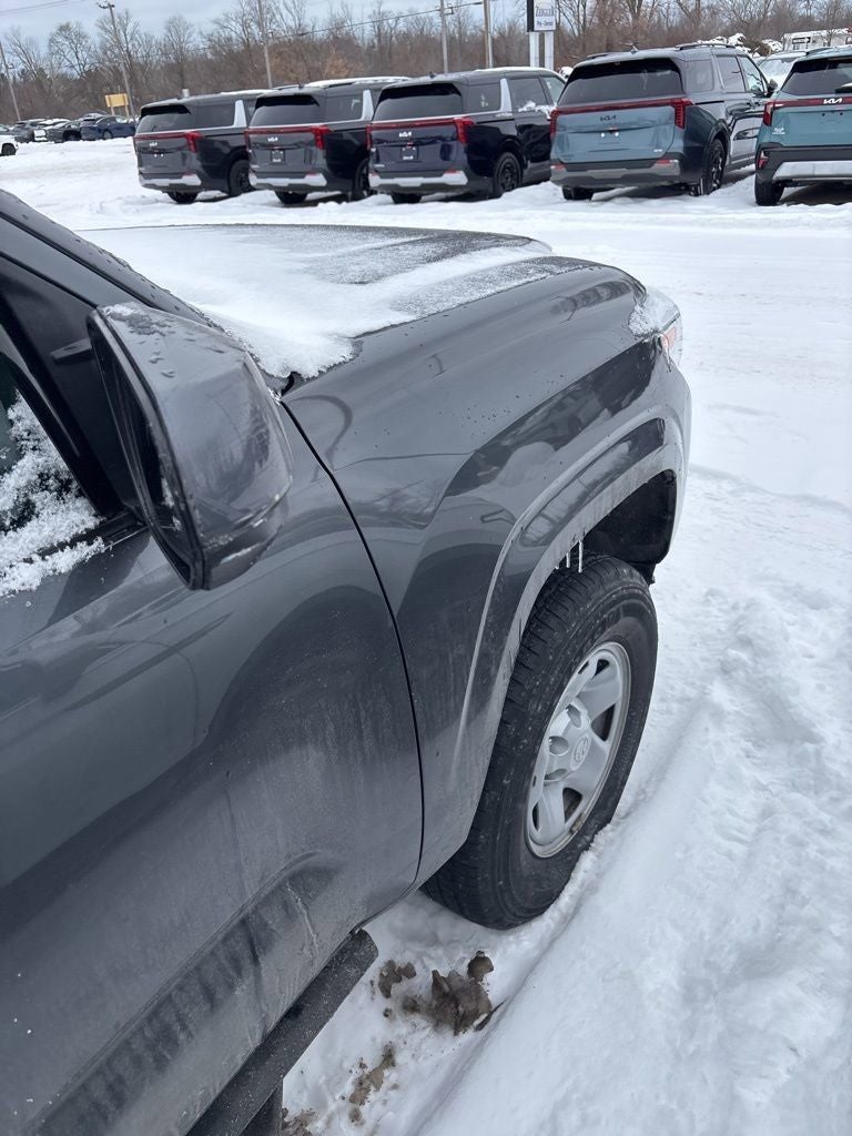 2023 Toyota Tacoma SR V6