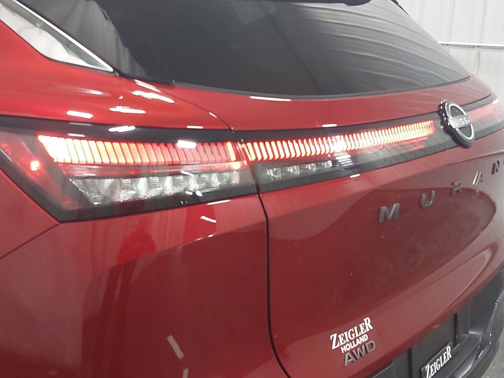 2025 Nissan Murano SL