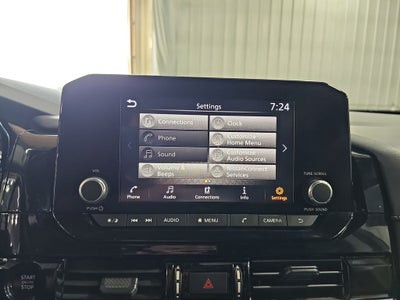 2025 Nissan Pathfinder SV
