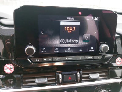 2025 Nissan Pathfinder SV