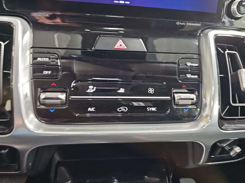 2023 Kia Sorento X-Line SX Prestige