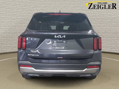 2025 Kia Sorento S