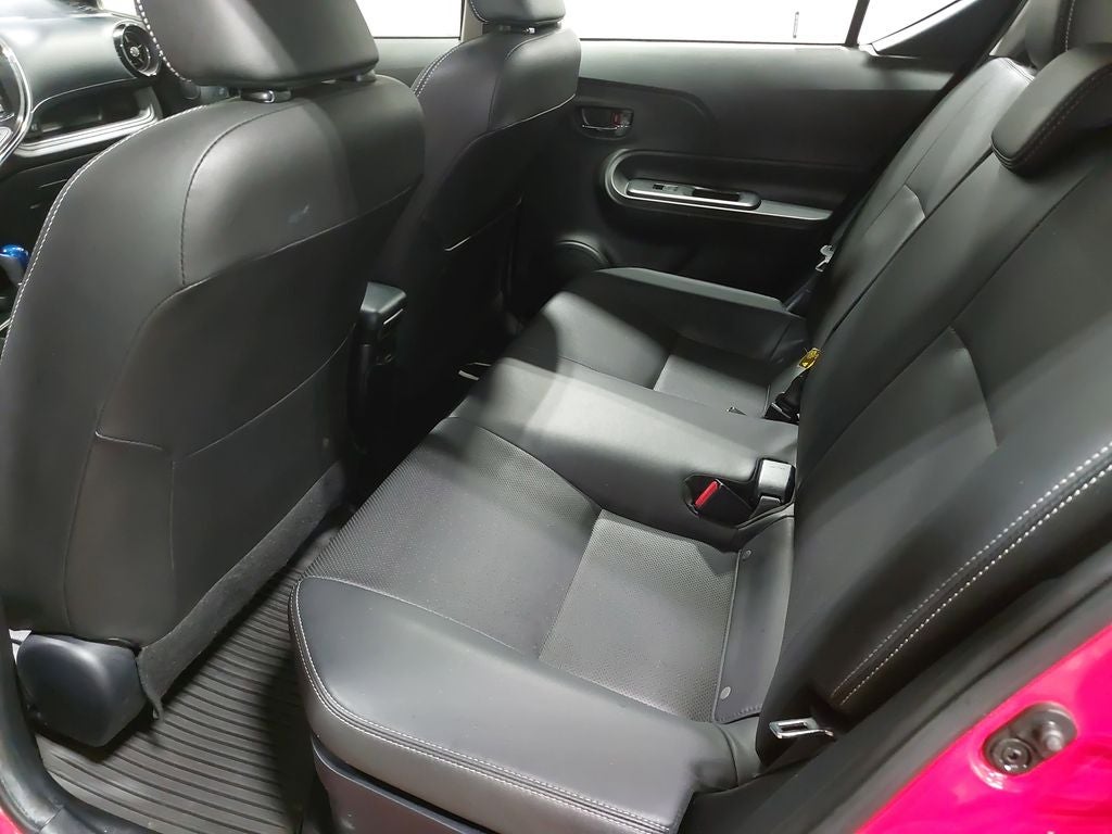 2018 Toyota Prius c Four