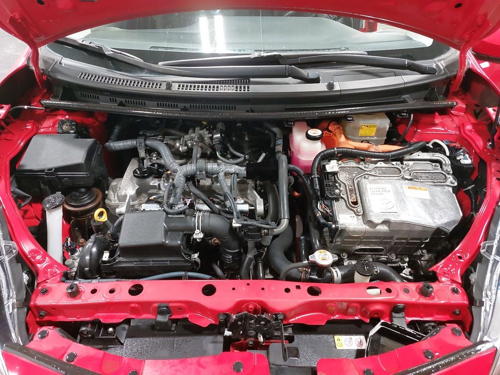 2018 Toyota Prius c Four