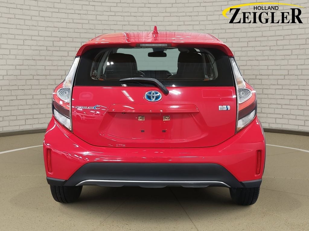 2018 Toyota Prius c Four