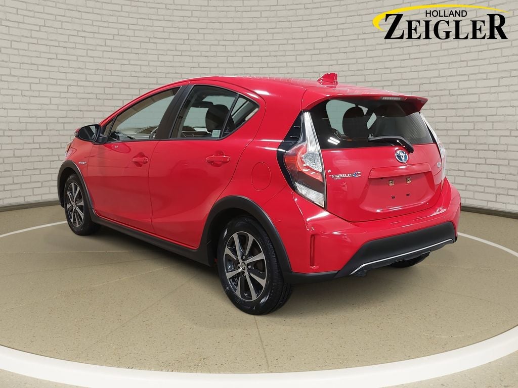 2018 Toyota Prius c Four