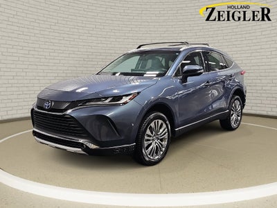 2023 Toyota Venza XLE