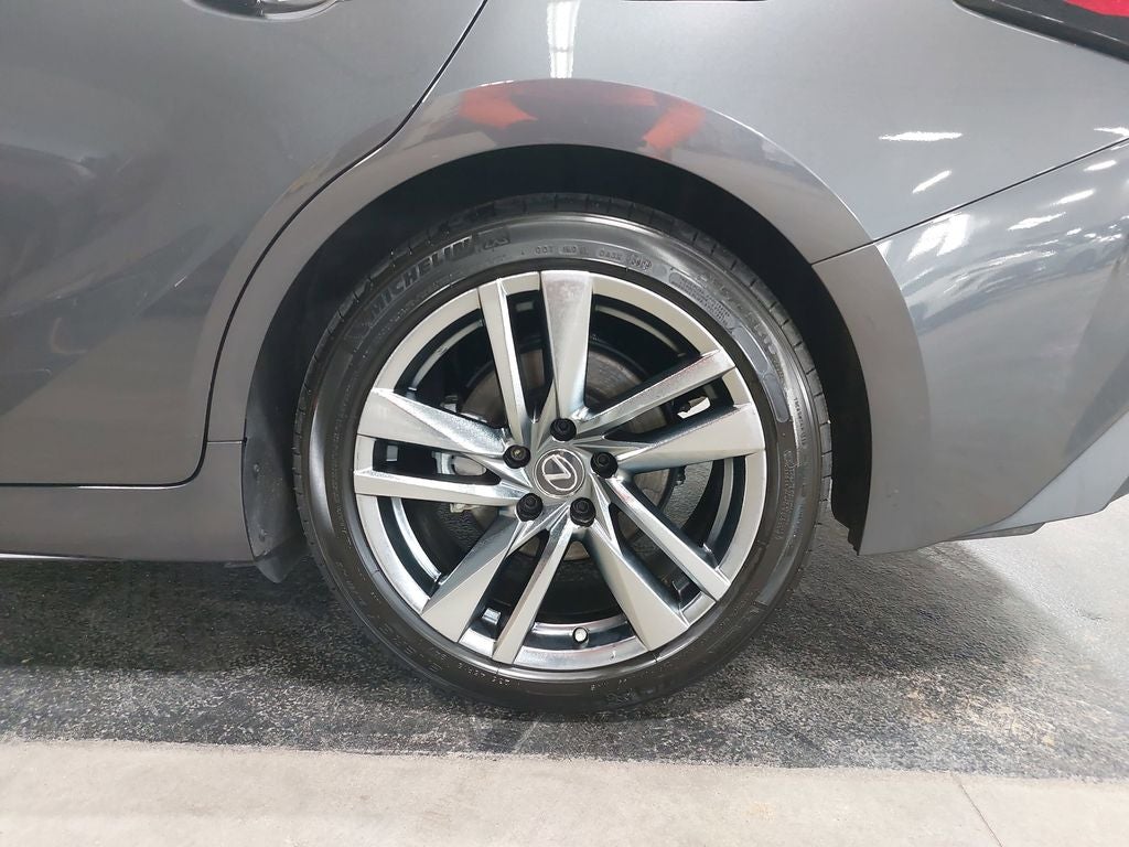 2022 Lexus IS 300