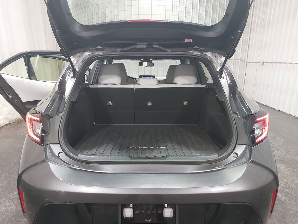 2024 Toyota Corolla Hatchback SE