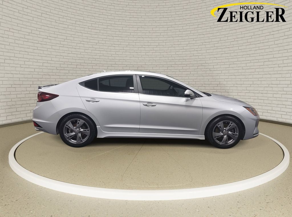 2019 Hyundai Elantra Sport