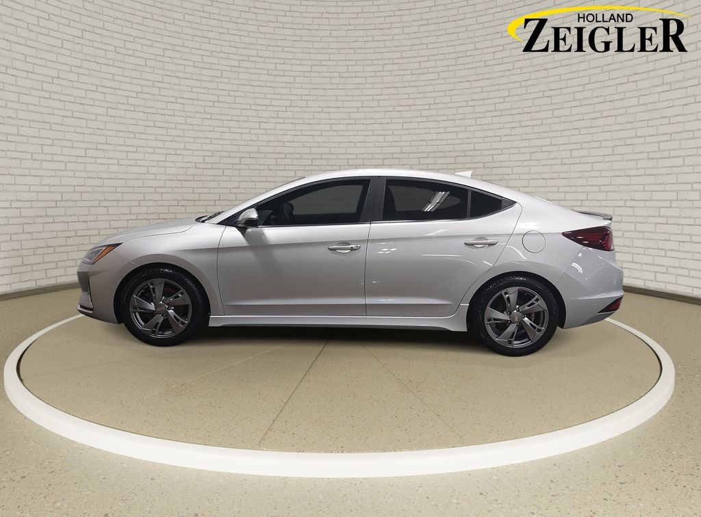 2019 Hyundai Elantra Sport