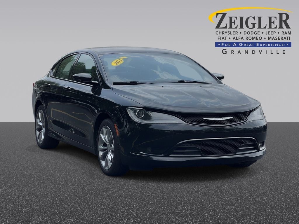 2015 Chrysler 200 S