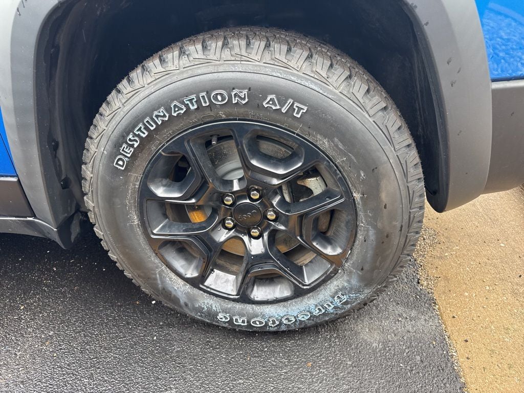 2022 Jeep Cherokee Trailhawk