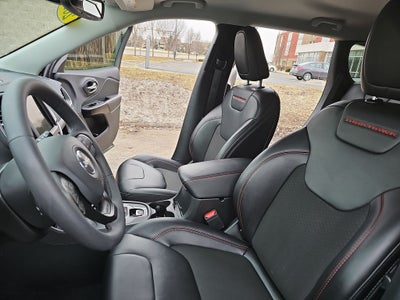 2022 Jeep Cherokee Trailhawk