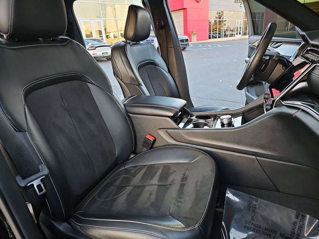 2022 Jeep Grand Cherokee Altitude