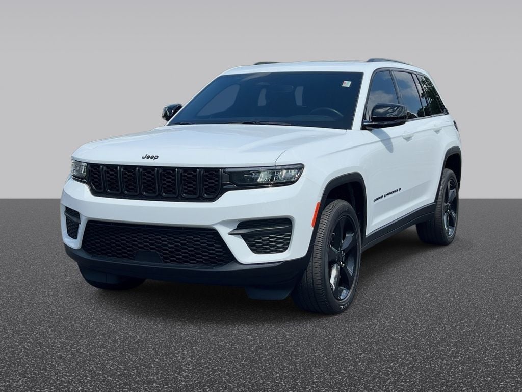 2022 Jeep Grand Cherokee Altitude
