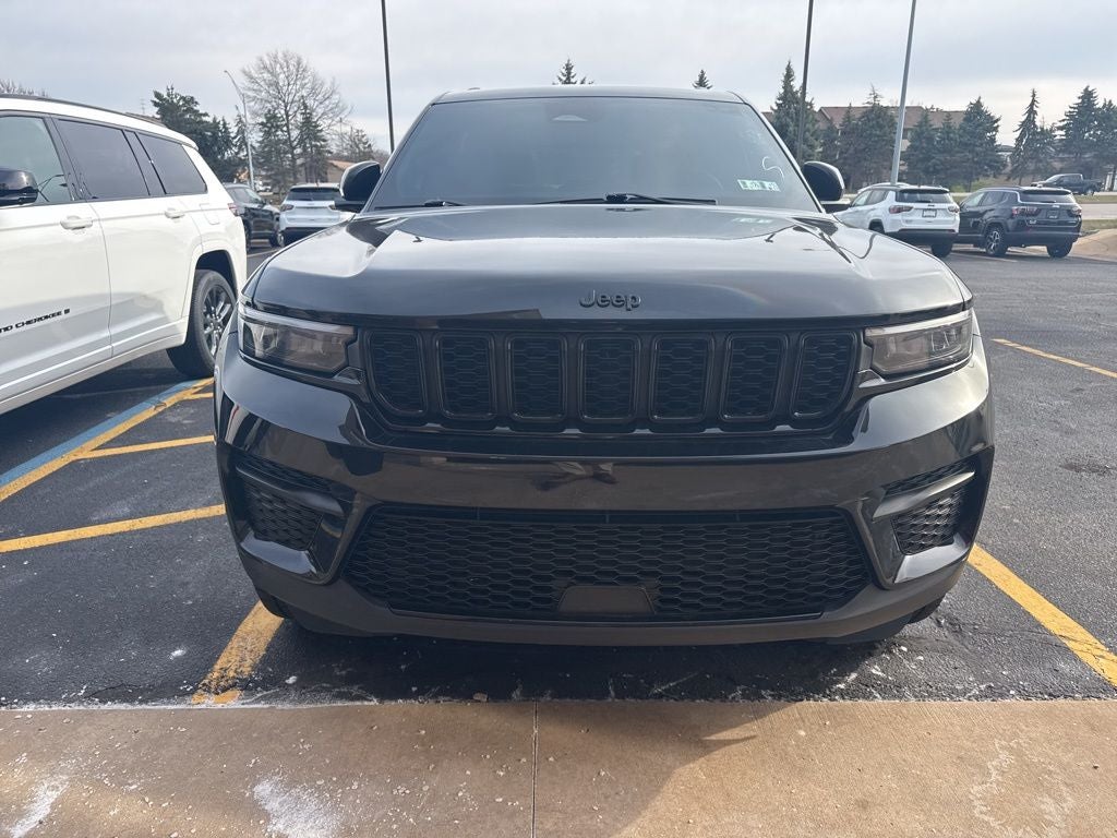 2023 Jeep Grand Cherokee Altitude