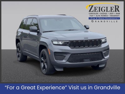2022 Jeep Grand Cherokee Altitude