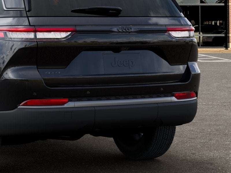 2027 Jeep Grand Cherokee Altitude