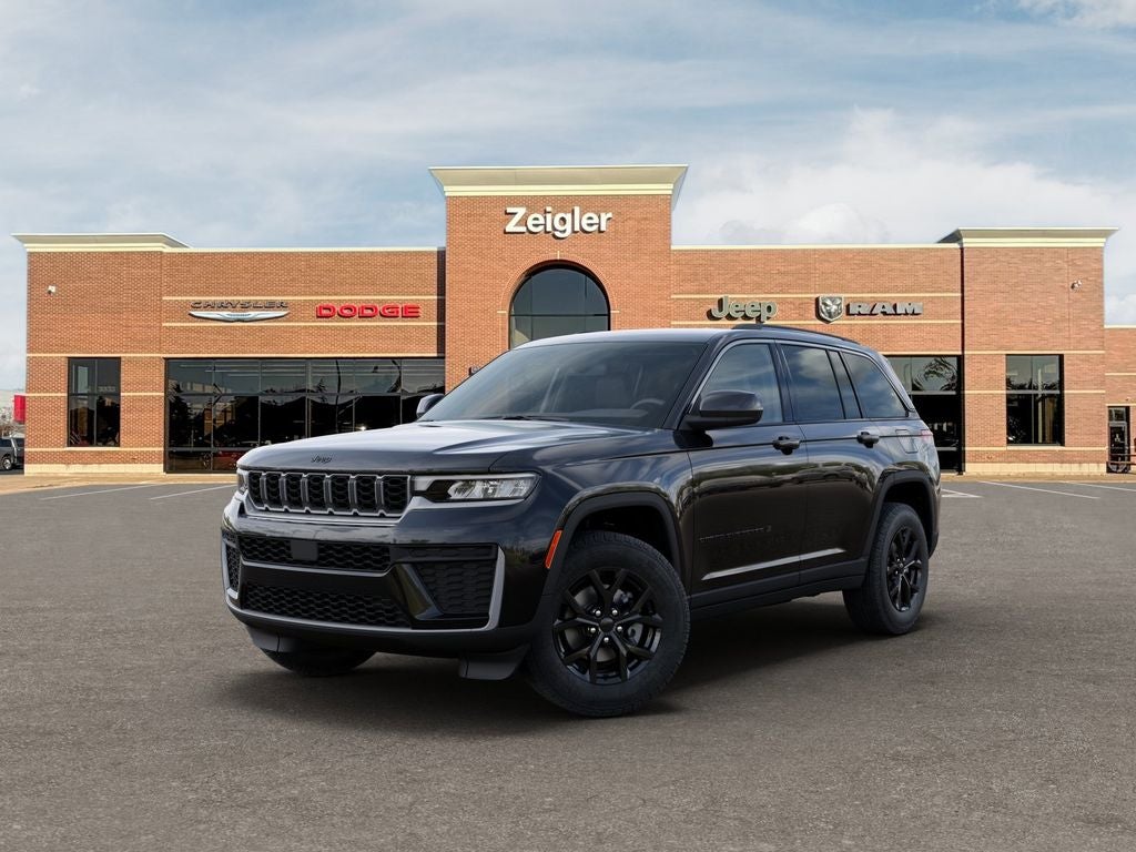 2026 Jeep Grand Cherokee Laredo