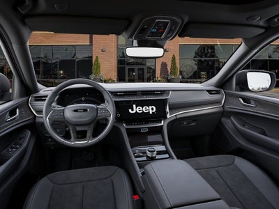 2026 Jeep Grand Cherokee Laredo