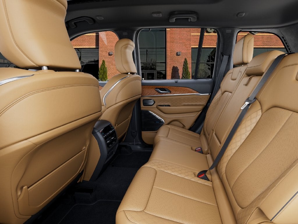 2027 Jeep Grand Cherokee Summit
