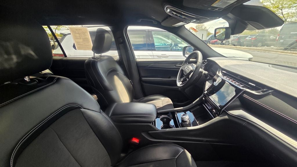 2023 Jeep Grand Cherokee L Altitude